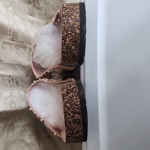 Preloved Embellished Fitflops - Picture 6 of 6